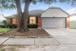 5411 Roserock Ln - Photo 1 of 1