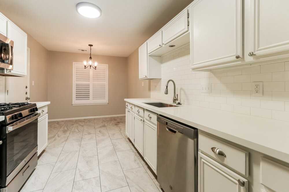 5411 Roserock Ln - Photo 7 of 16