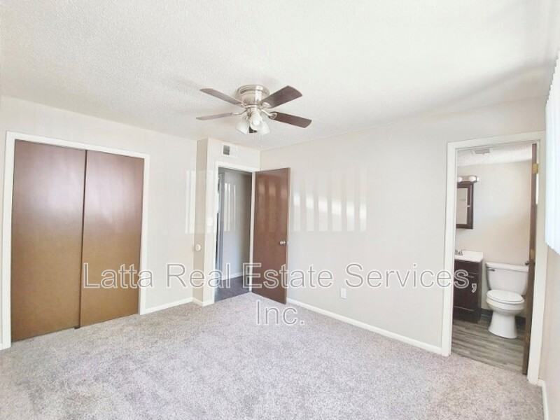 12401 E 40th St S #A - Photo 7 of 10