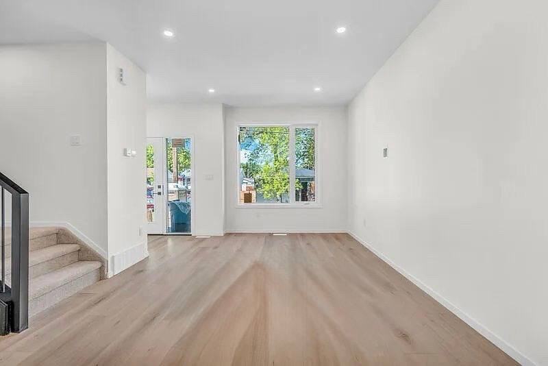 10504 151 St NW - Photo 3 of 18