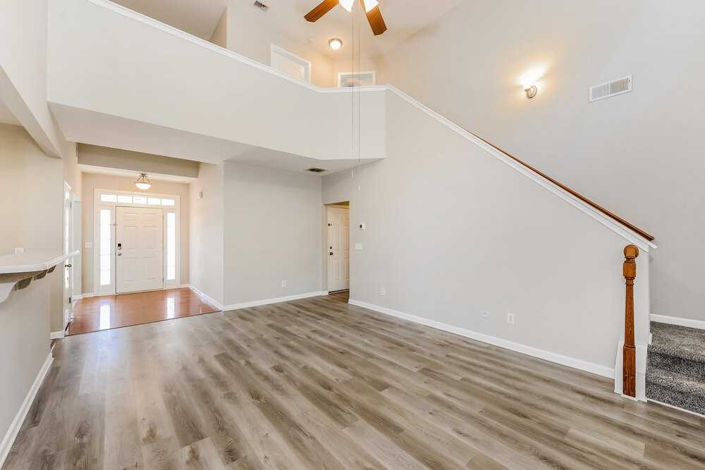 840 Topaz Vly - Photo 5 of 20