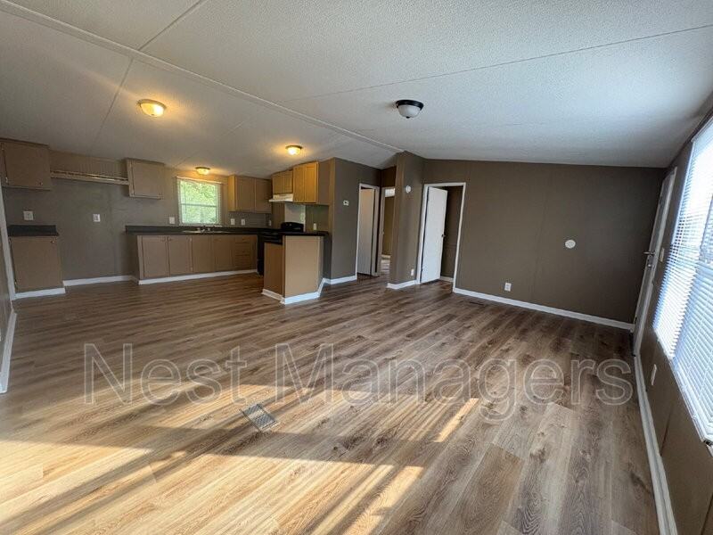 3010 Marlin Ct - Photo 3 of 19