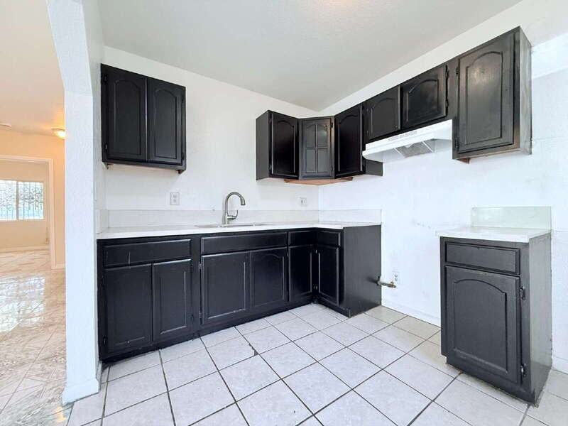 8462 Zamora Ave - Photo 3 of 10