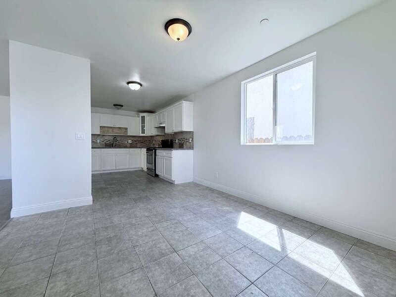 1440 E 42nd St - Photo 5 of 15