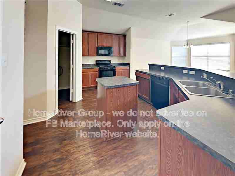 4408 Fox Meadows Ln - Photo 5 of 23