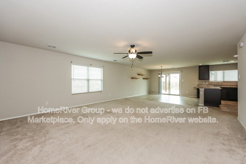6220 Jackstaff Dr - Photo 5 of 20