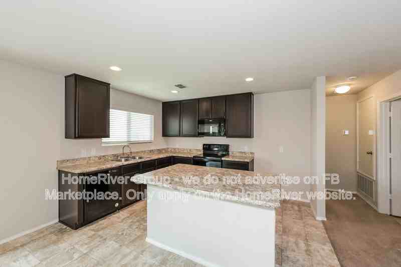 6220 Jackstaff Dr - Photo 7 of 20