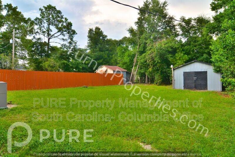 307 Dale St - Photo 7 of 36
