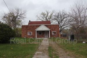 featured image of 524 Summit Ave