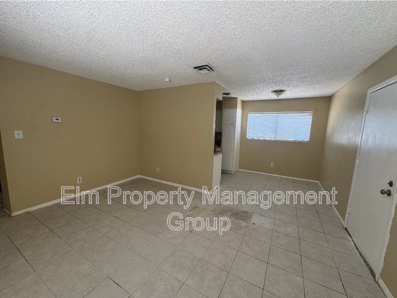 2516 E Mesquite Ave - Photo 2 of 7