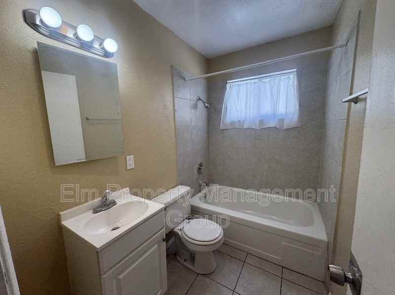 2516 E Mesquite Ave - Photo 6 of 7