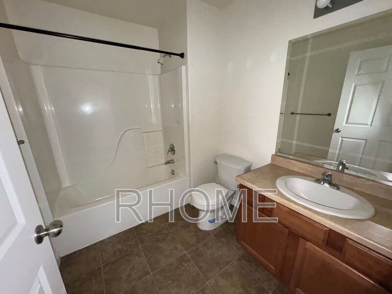 79 W Ridge Rd - Photo 4 of 19