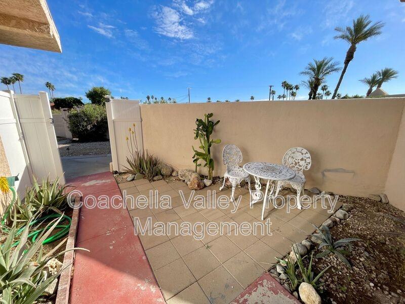2295 N Junipero Ave #1 - Photo 5 of 13