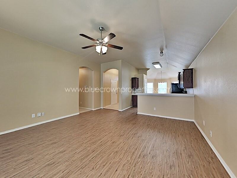 2056 Graham Ranch Rd - Photo 3 of 16
