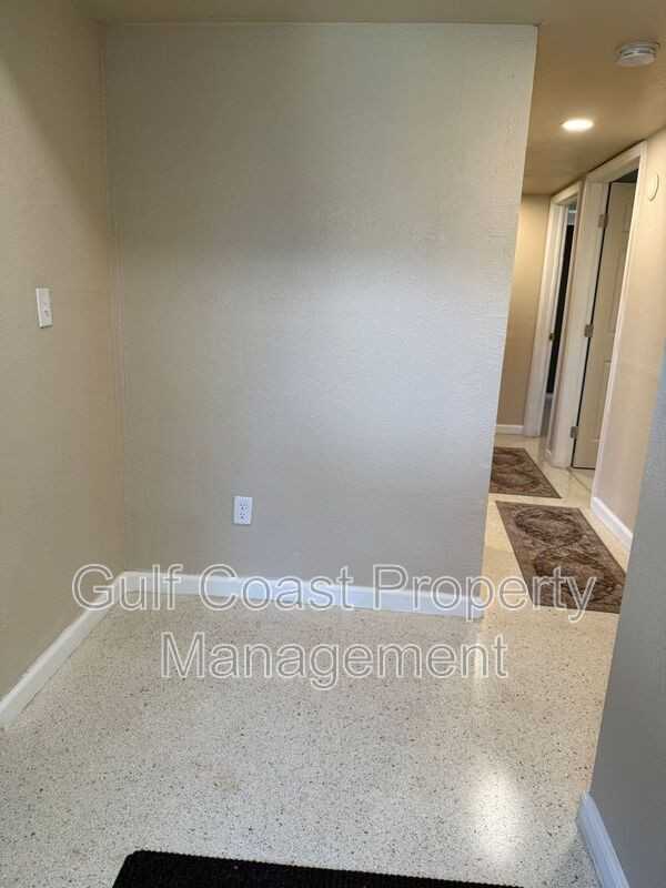 13880 Tamiami Trl - Photo 6 of 36