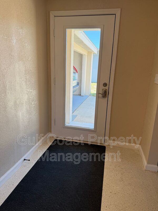 13880 Tamiami Trl - Photo 7 of 36
