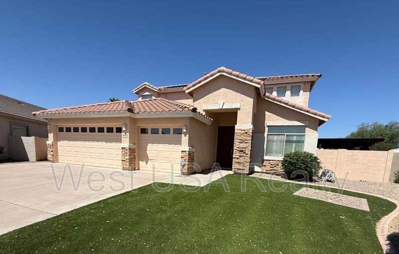 20652 N Donithan Way
