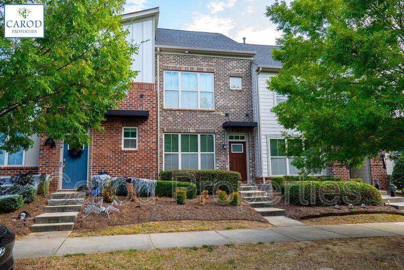 3840 Willow Green Pl - Photo 2 of 36