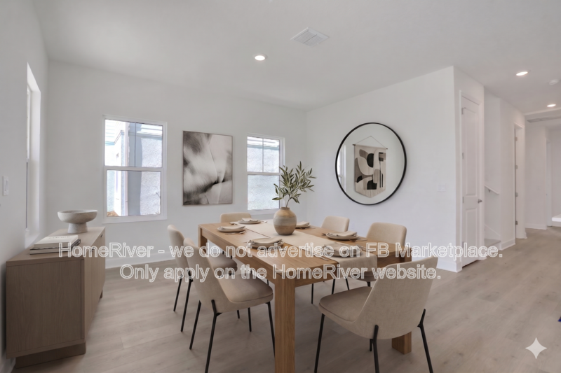 9015 Rothman Ln - Photo 3 of 48