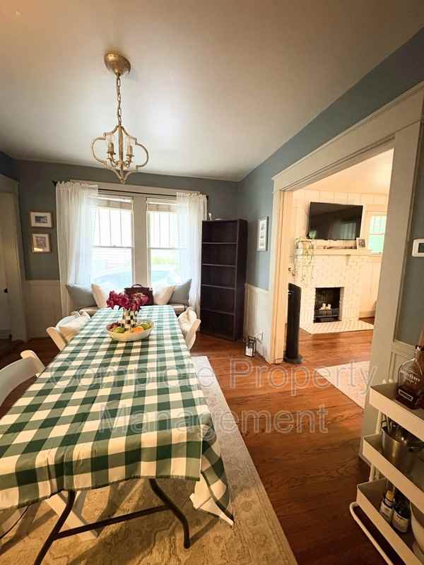 2822 16th Pl S - Photo 4 of 14