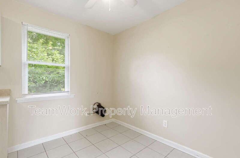 2107 Rondo St #205 - Photo 4 of 13