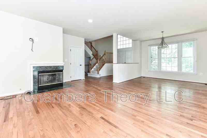 1309 Park Garden Ln - Photo 7 of 36