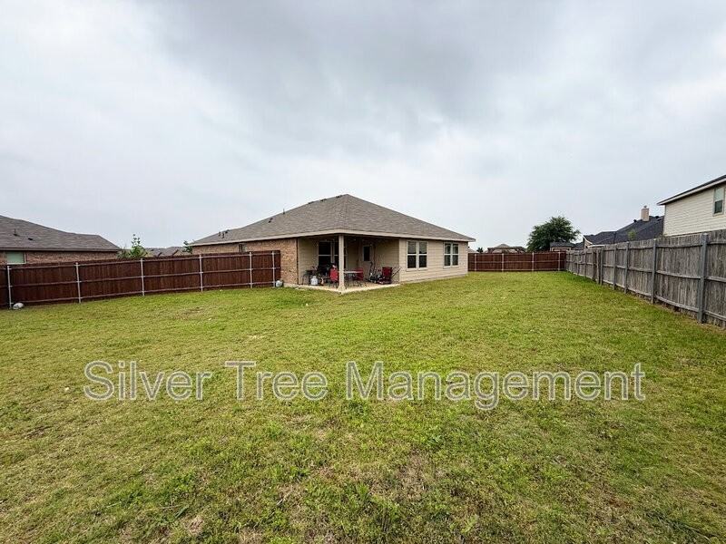 265 Olympia Marble Dr - Photo 2 of 2