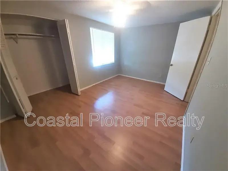7600 Abbey Ln #C - Photo 4 of 11