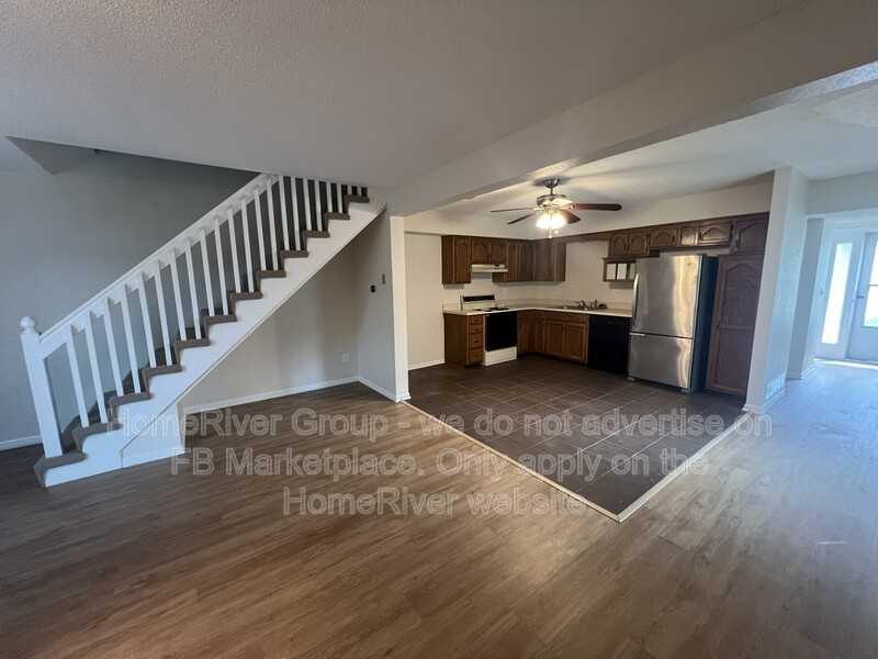 509 Ne Brookwood Cir #A - Photo 2 of 15