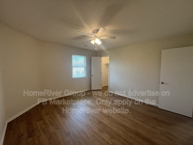 509 Ne Brookwood Cir #A - Photo 6 of 15