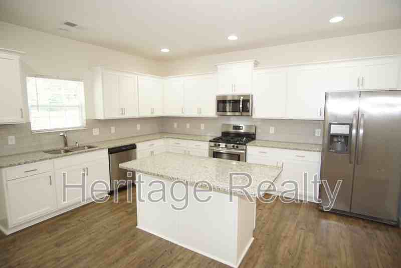 1537 Sergeant Ln - Photo 5 of 23