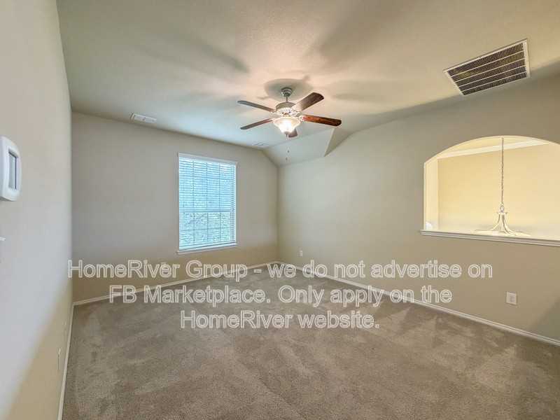 9201 Remington Dr - Photo 6 of 19