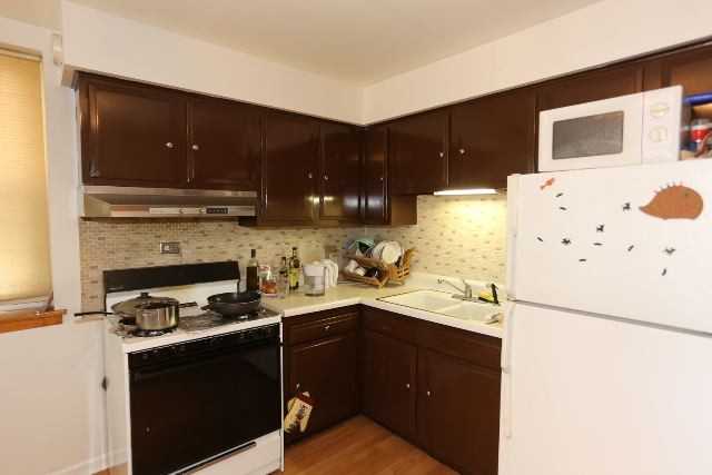 1473 W Erie St #2F - Photo 5 of 16