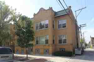 featured image of 5208 5208 N. Sawyer #1