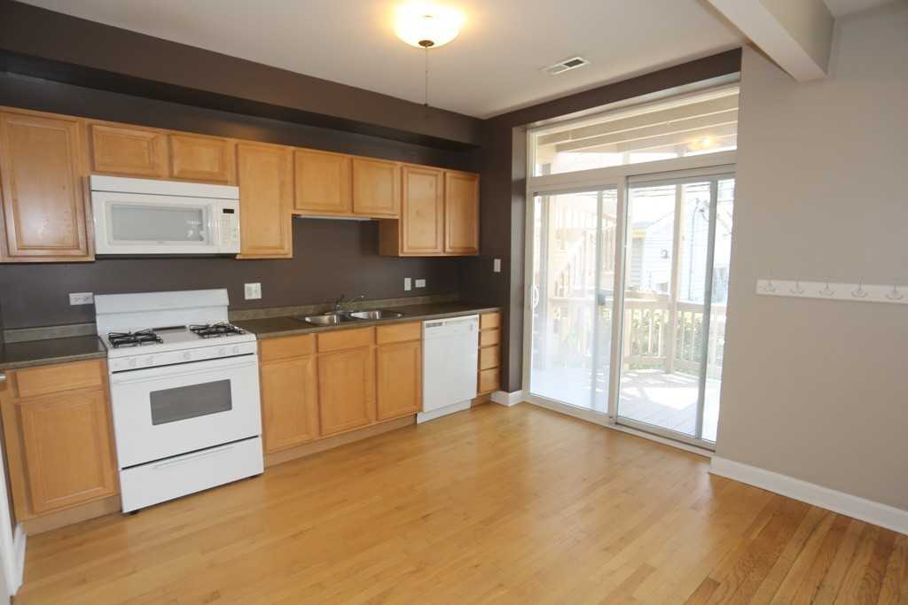 5208 5208 N. Sawyer #1 - Photo 4 of 20