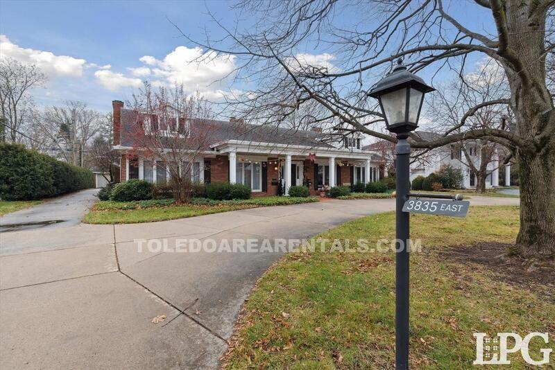 3835 Hillandale Rd - Photo 2 of 43