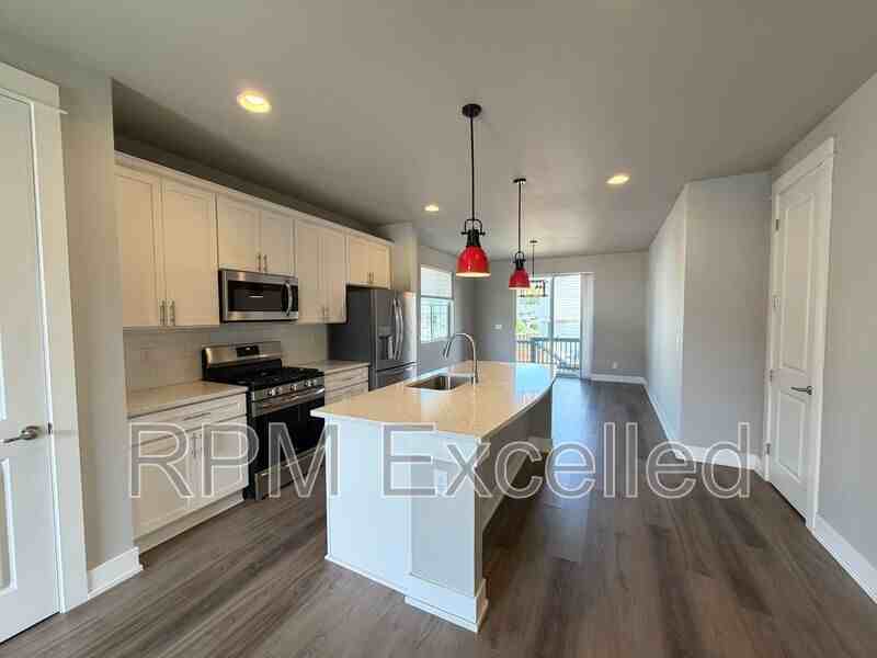13133 188th Ave E - Photo 5 of 26