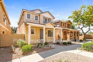 featured image of 72 E Catclaw St