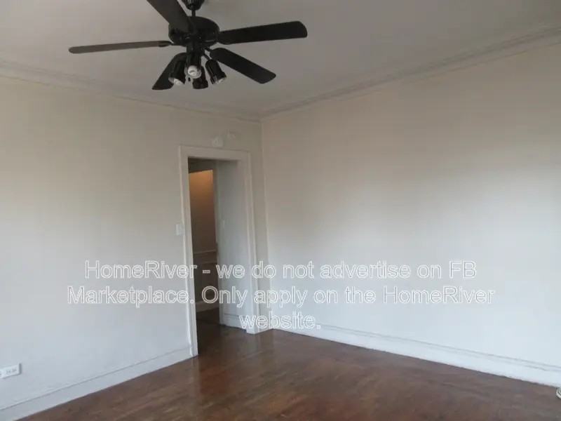 3602 N Pine Grove Ave #4C - Photo 5 of 15
