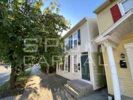 featured image of 241 York St