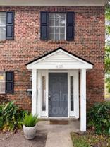 425 Carriage Ln - Photo 1 of 1