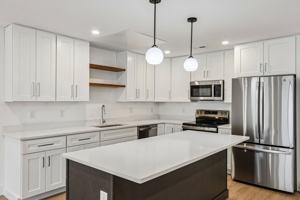 featured image of 1060 Main St