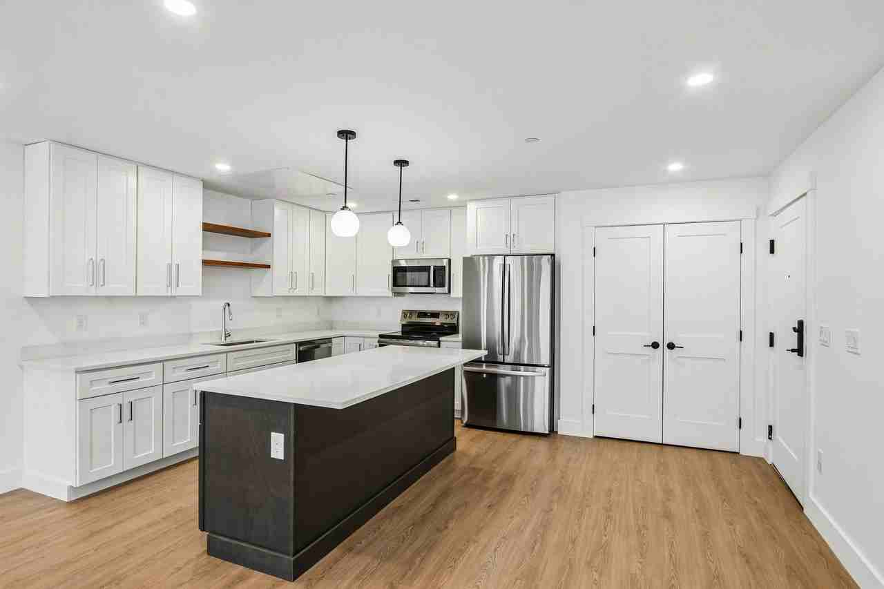 1060 Main Street - Photo 3 of 50