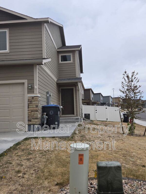 1600 Richard Martin Dr - Photo 2 of 17