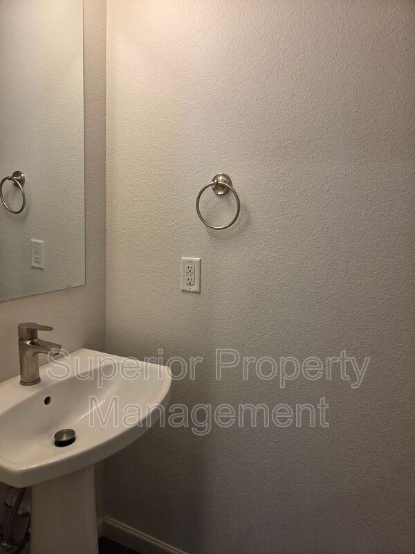 1600 Richard Martin Dr - Photo 4 of 17