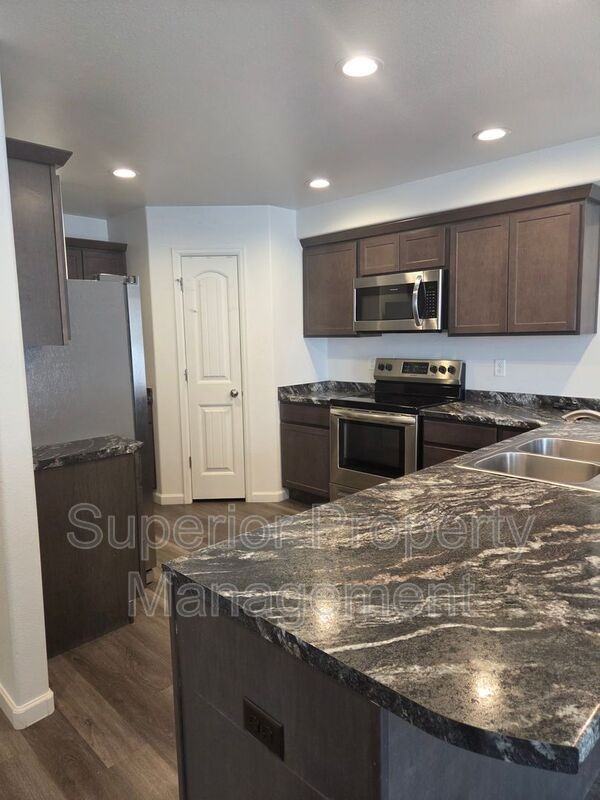 1600 Richard Martin Dr - Photo 7 of 17