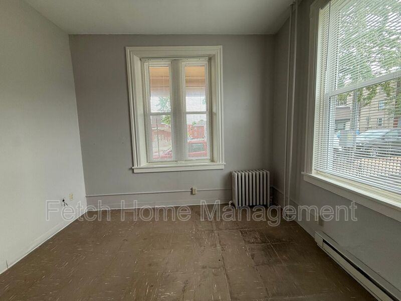 234 N Lime St #1 - Photo 4 of 10