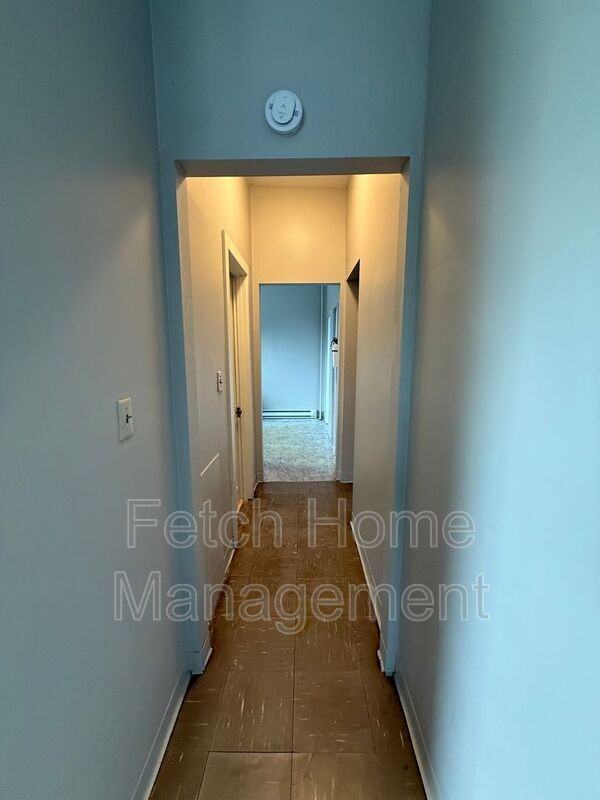 234 N Lime St #1 - Photo 5 of 10