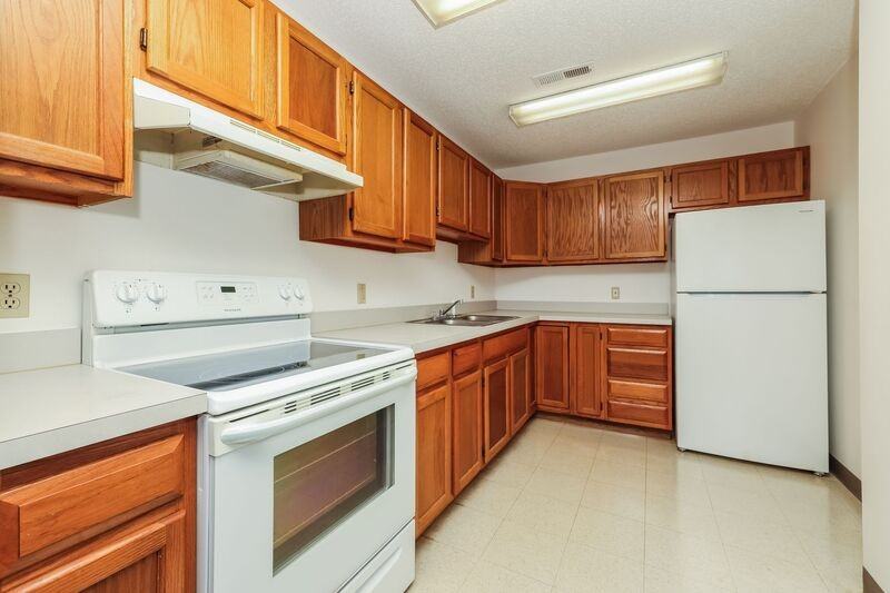 339 Lewis B Moore Dr - Photo 7 of 20