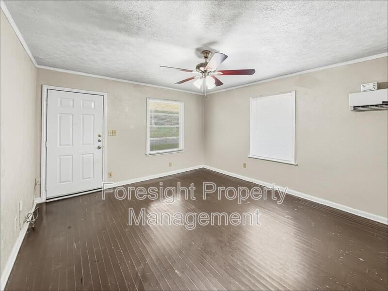 5013 Kessler Rd - Photo 3 of 21